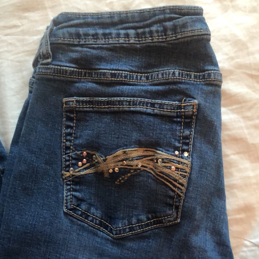 Aura Jeans - Picture 8 of 12